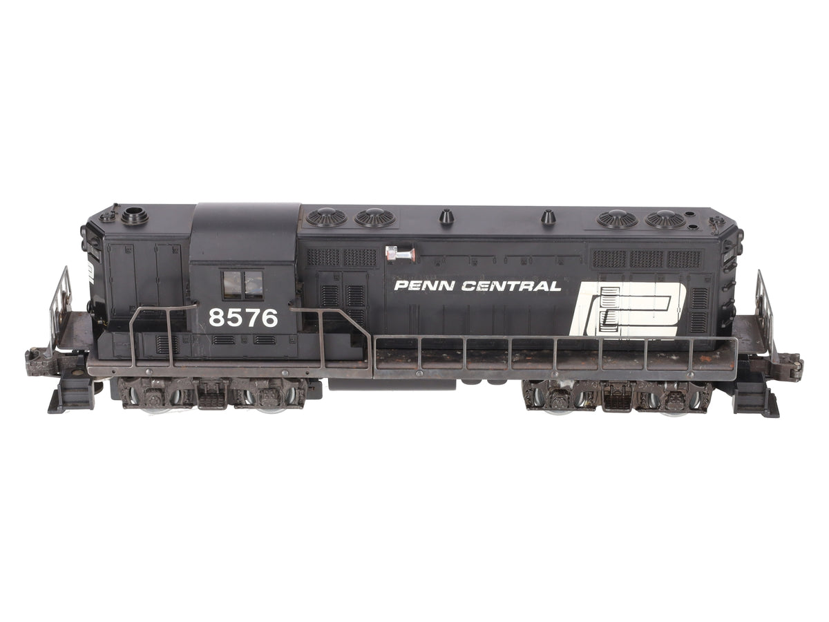 Lionel 6-8576 O Gauge Penn Central GP-7 Diesel Locomotive #8576 VG/Box
