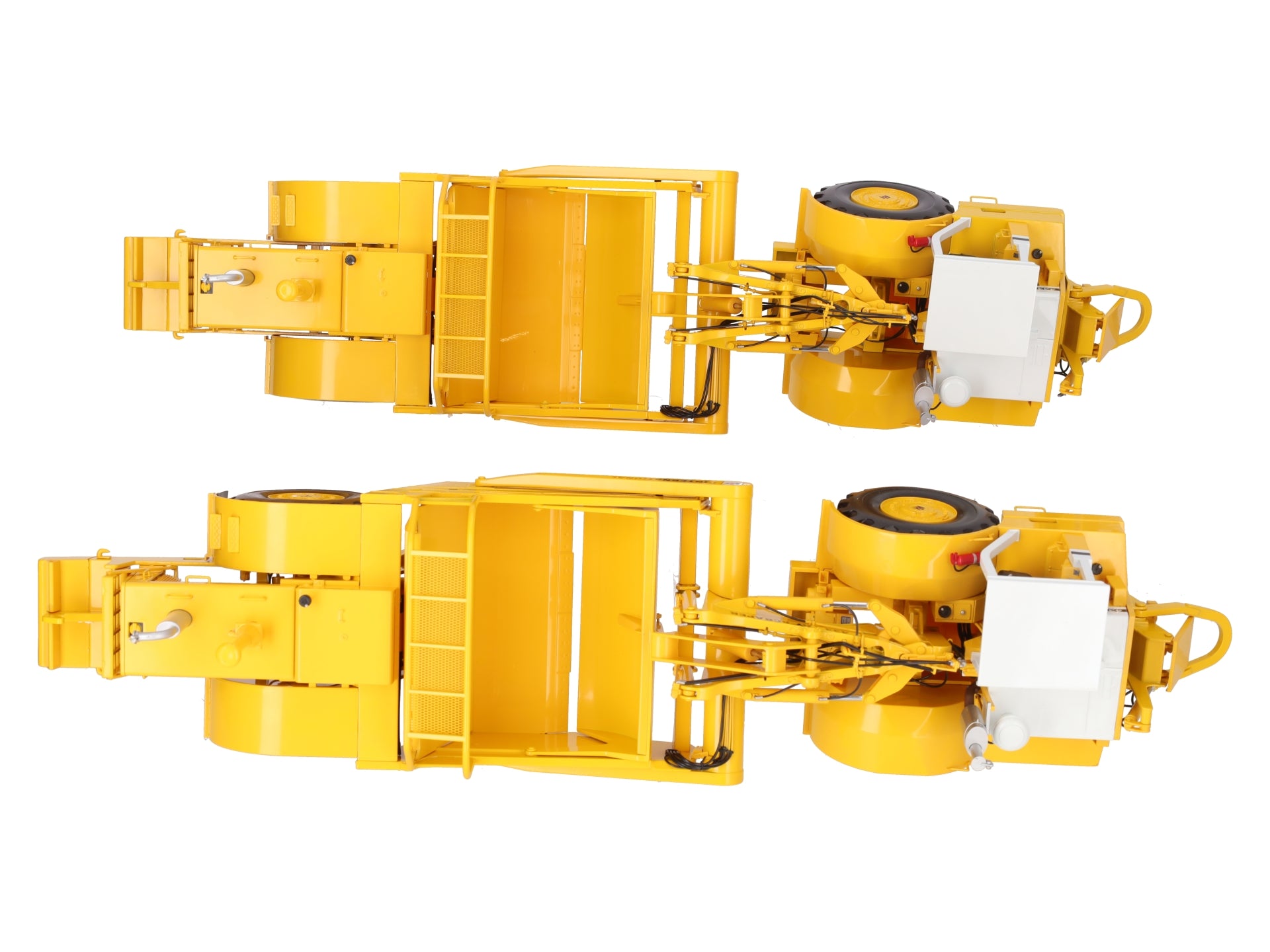 First Gear 70-0180 1:25 433 Dual Engine Pay Scraper (Pack of 2) LN/Box