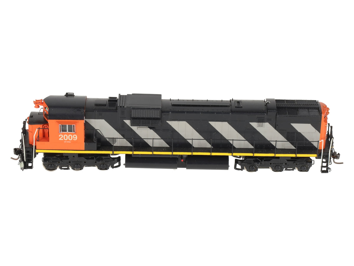 Van Hobbies HO BRASS CNR C-630 Diesel Locomotive -Painted/Box