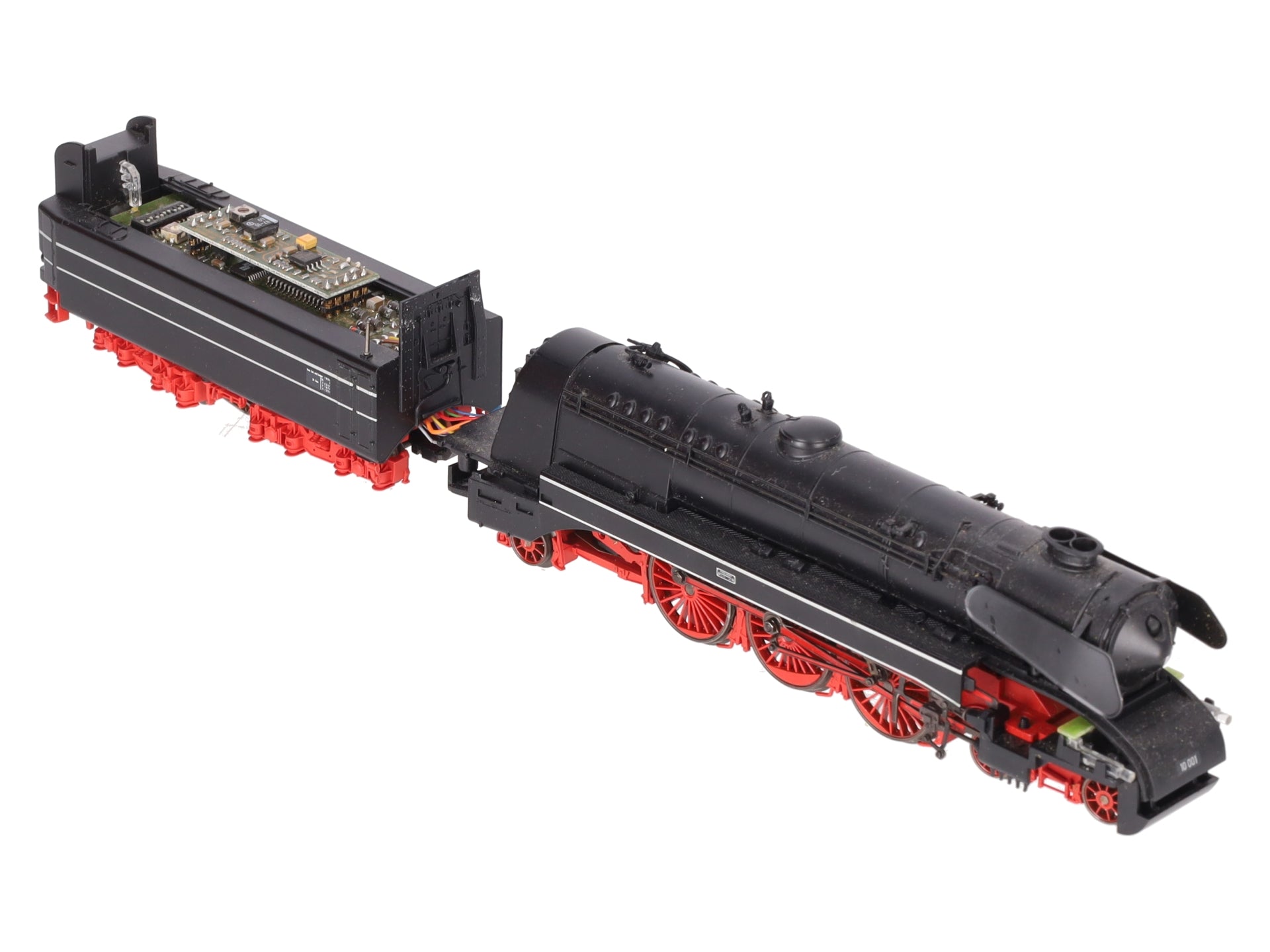 Marklin 37080 HO Scale Digital DB BR10 Steam Locomotive and Tender/Box