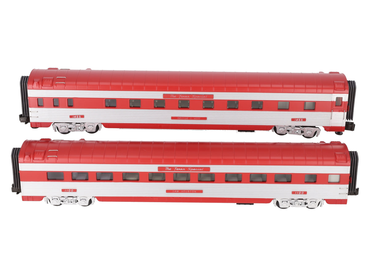 MTH 20-6628 O Texas Special 70' Streamlined Slpr/Din Passenger Car Set(Set of 2) EX/Box