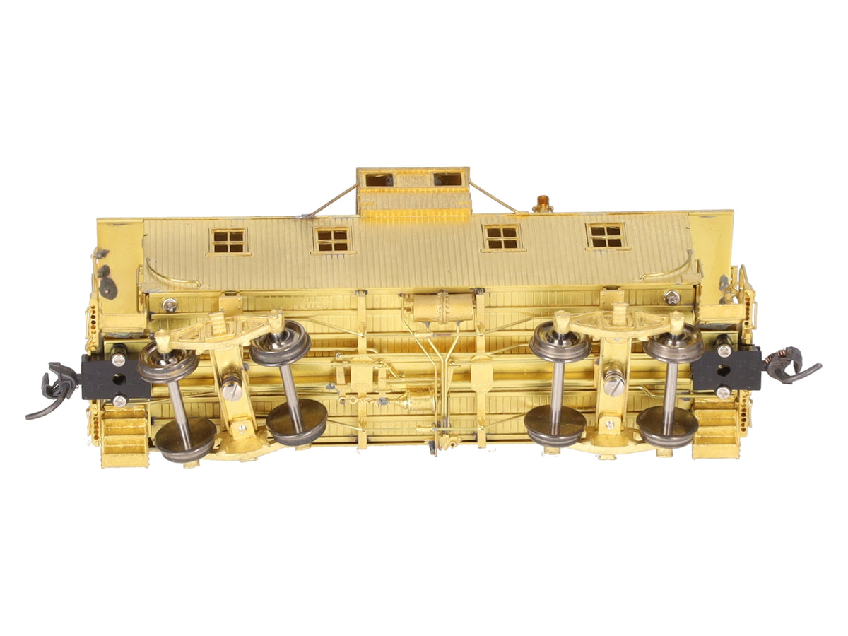 Overland 3884 HO Scale BRASS New York Central Wood Sheath Caboose- Unpainted EX/Box
