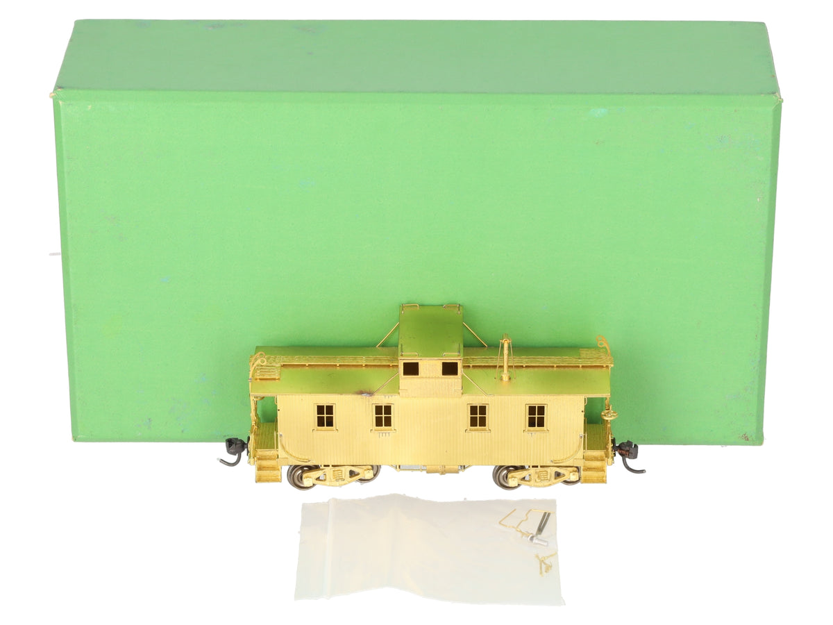 Overland 3884 HO Scale BRASS New York Central Wood Sheath Caboose- Unpainted EX/Box