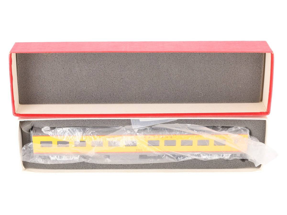 Soho 0480 HO Scale BRASS Union Pacific Lunch-Counter-Lounge #5009 - Painted/Box