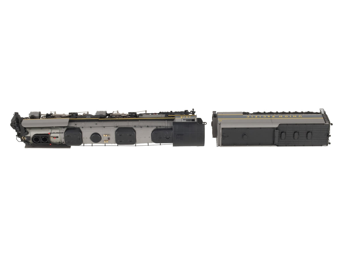 Lionel 6-58004 HO Union Pacific Challenger Steam Locomotive w/DCC #3976 LN/Box