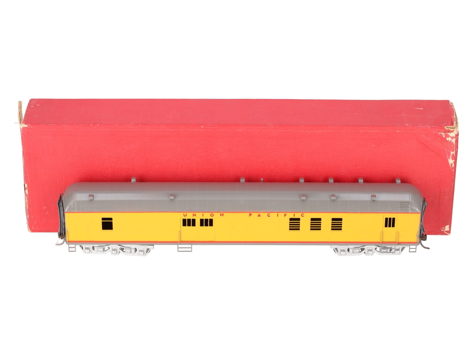 The Coach Yard BRASS HO Union Pacific Harriman 69' Baggage-Express Car (Painted)