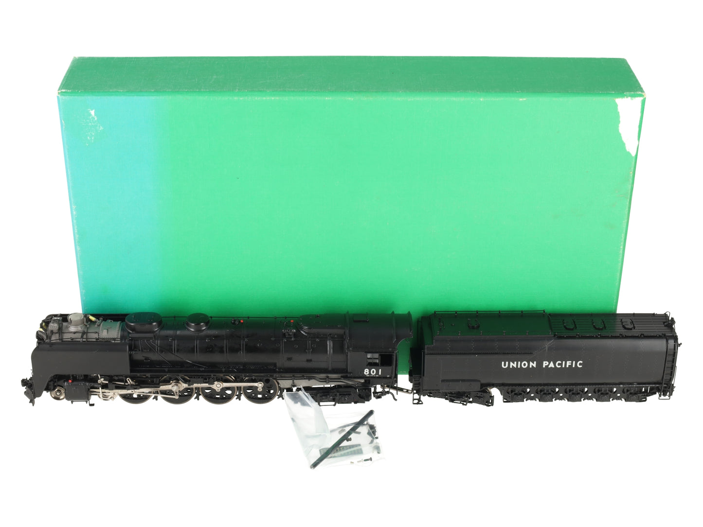 Overland OMI-4536.1 HO Union Pacific FEF-1 4-8-4 Steam Loco & Tender #801 - F/P LN/Box