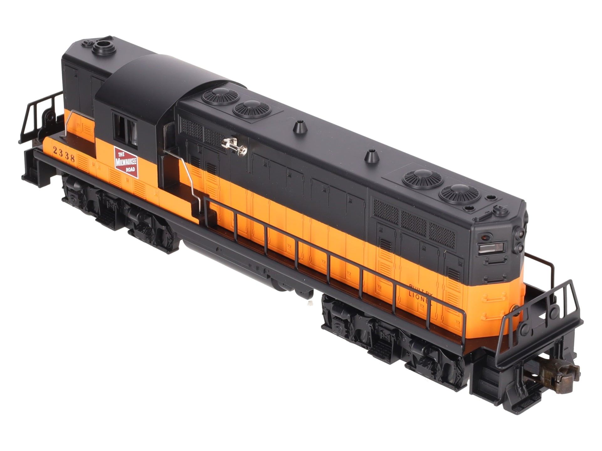 Lionel 6-38305 Conventional Classics Milwaukee GP-7 Diesel Locomotive #2338 LN/Box