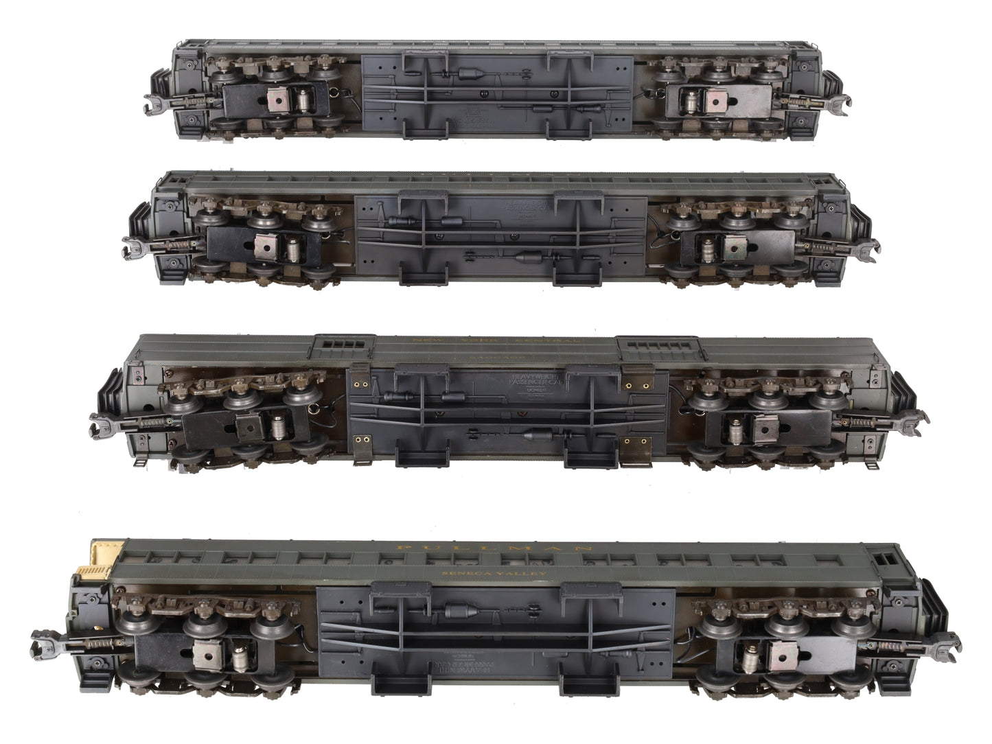 Lionel 6-19079 O Gauge New York Central Heavyweight 4-Pack Passenger Car Set EX/Box