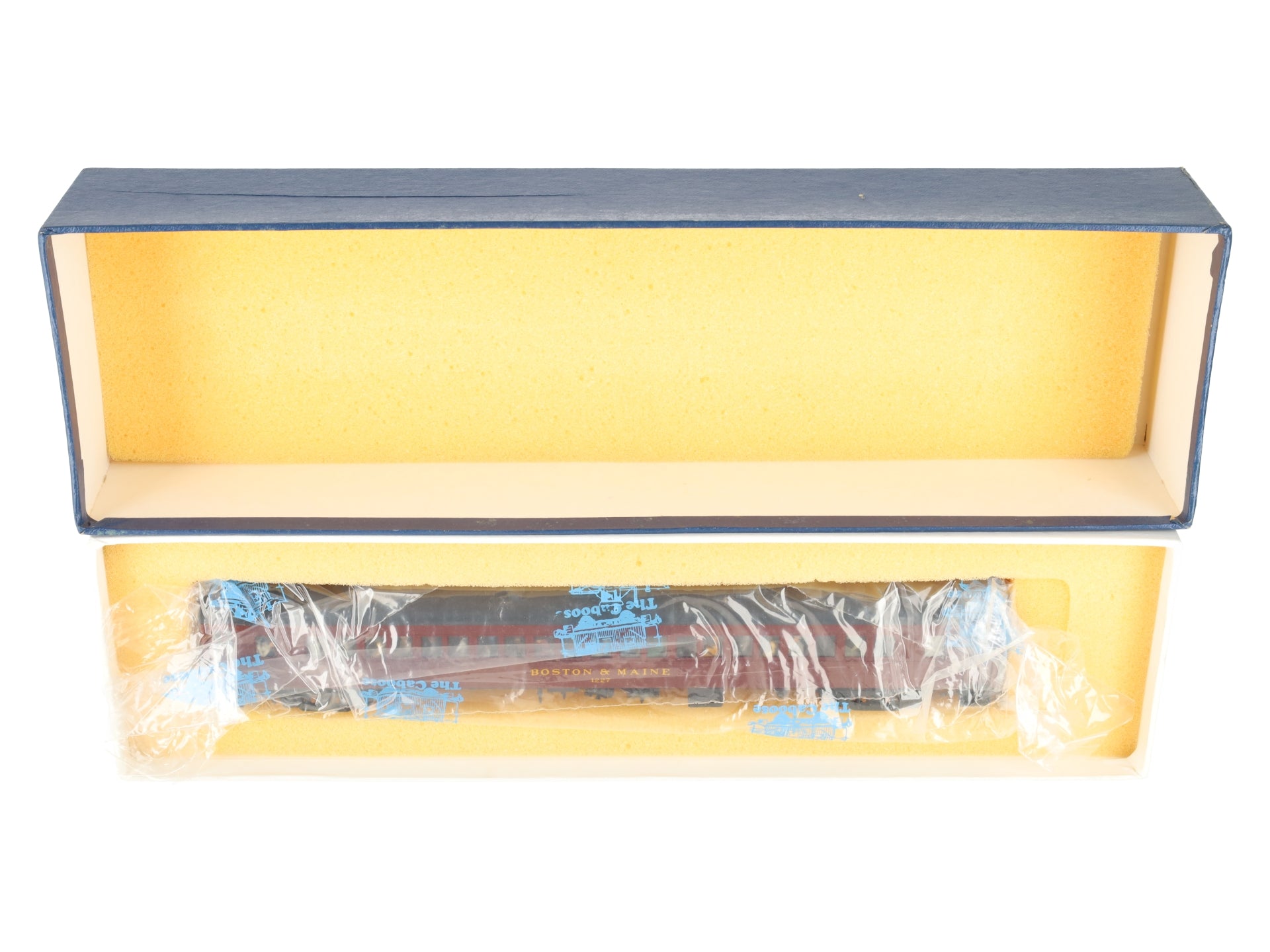 Rail Works R-245 HO BRASS BM O-B Arch Roof Suburban Coach Car #1227 - Custom/Box