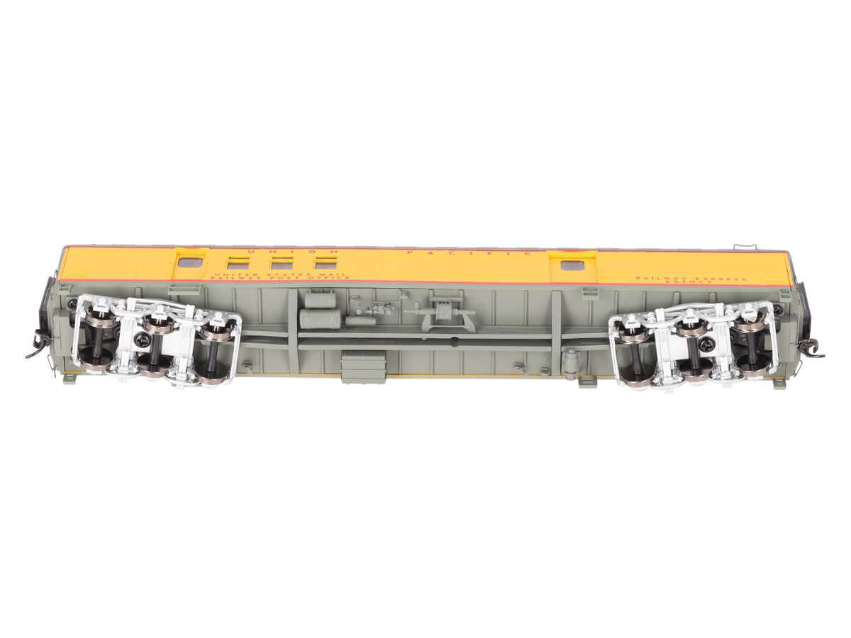 Walthers 920-17409 HO Scale UP 70' Heavyweight Railway Post Office Baggage Car