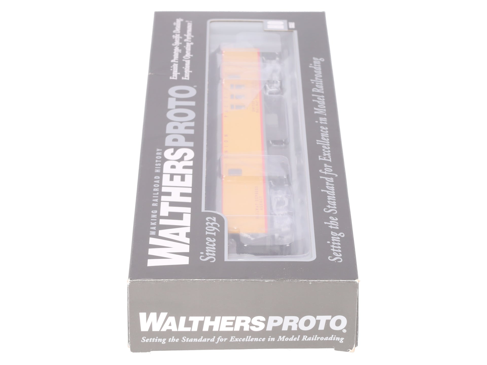 Walthers 920-17409 HO Scale UP 70' Heavyweight Railway Post Office Baggage Car NIB