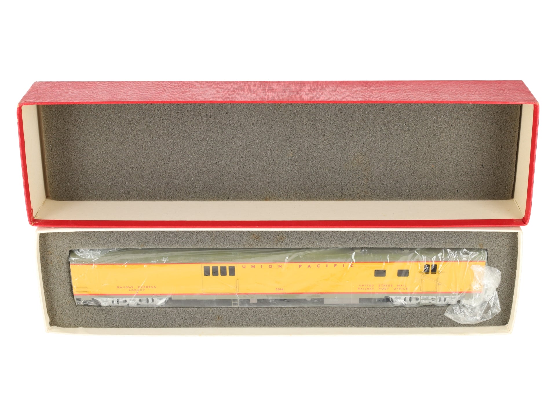 Precision Brass 0257 HO BRASS Union Pacific Baggage/RPO Passenger Car- Painted/Box