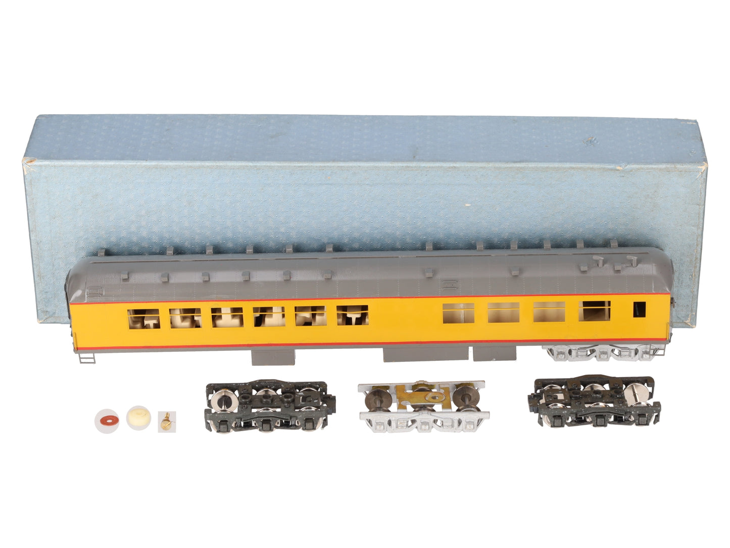 Lambert HO Scale BRASS Union Pacific 79' Dining Car- Painted/Box