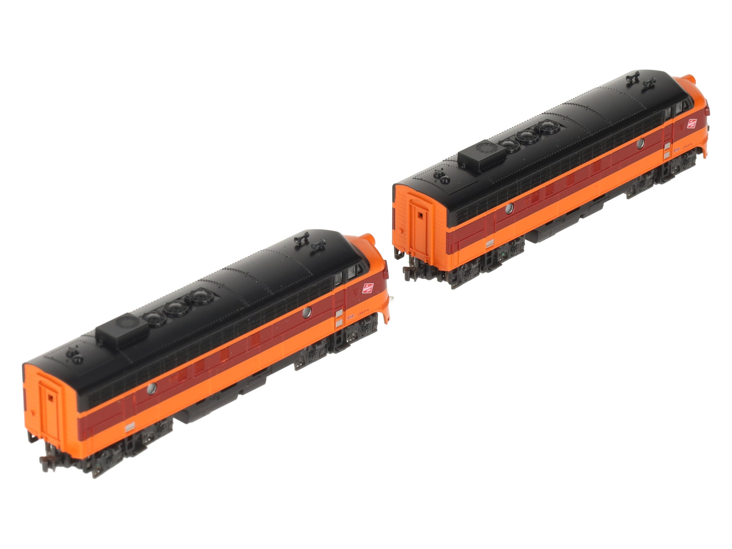 Kato 106-0430 N Milwaukee Road EMD FP7A & F7B Diesel Locomotive #95A/95B w/DCC LN/Box