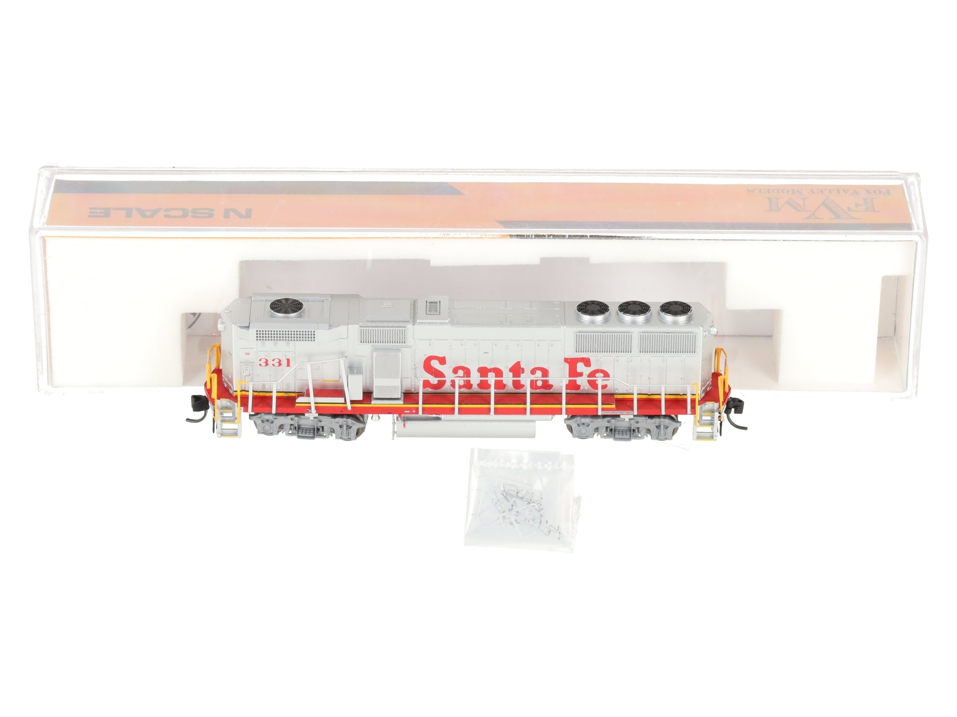 Fox Valley Models 70602 N Scale ATSF GP60B Diesel Engine #331 with DCC/Sound EX/Box