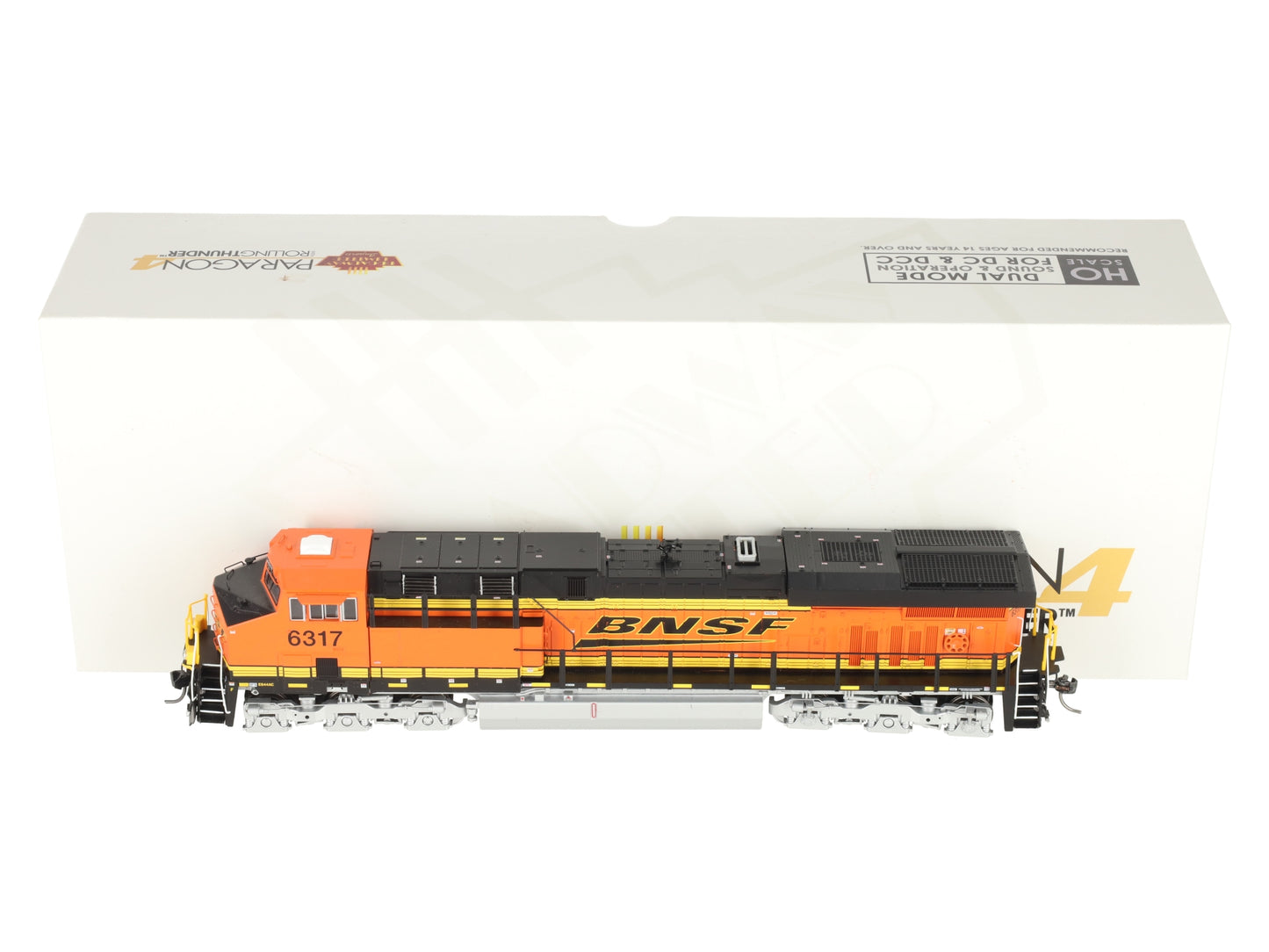 Broadway Limited 7170 HO BNSF GE ES44AC Diesel Locomotive Sound/DC/DCC #6317 EX/Box