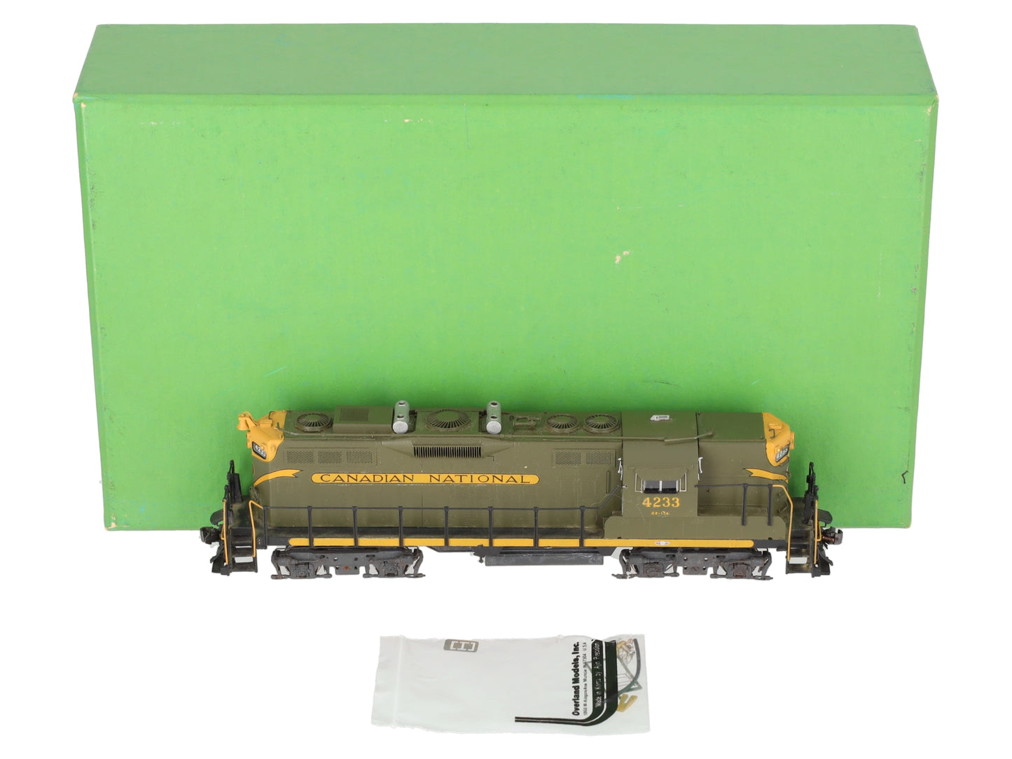 Overland OMI-6219 HO BRASS CN GP9 Diesel Locomotive #4233 - Painted EX/Box