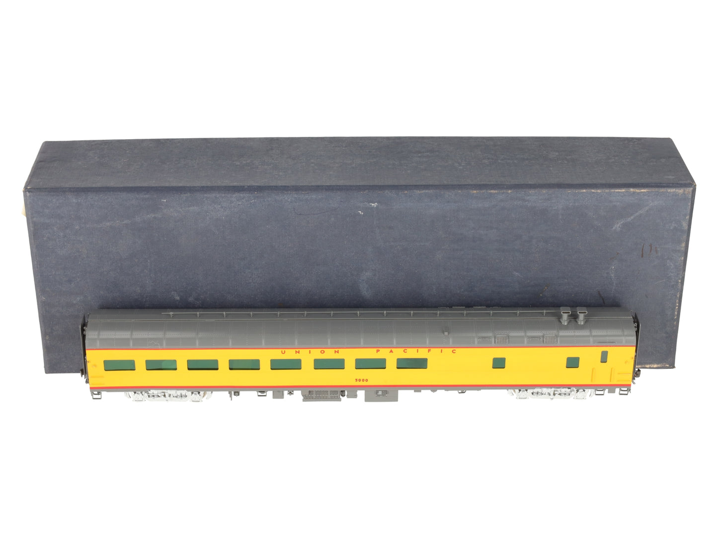 Wasatch HO Scale BRASS Union Pacific Cafe Lounge Passenger Car- Painted/Box