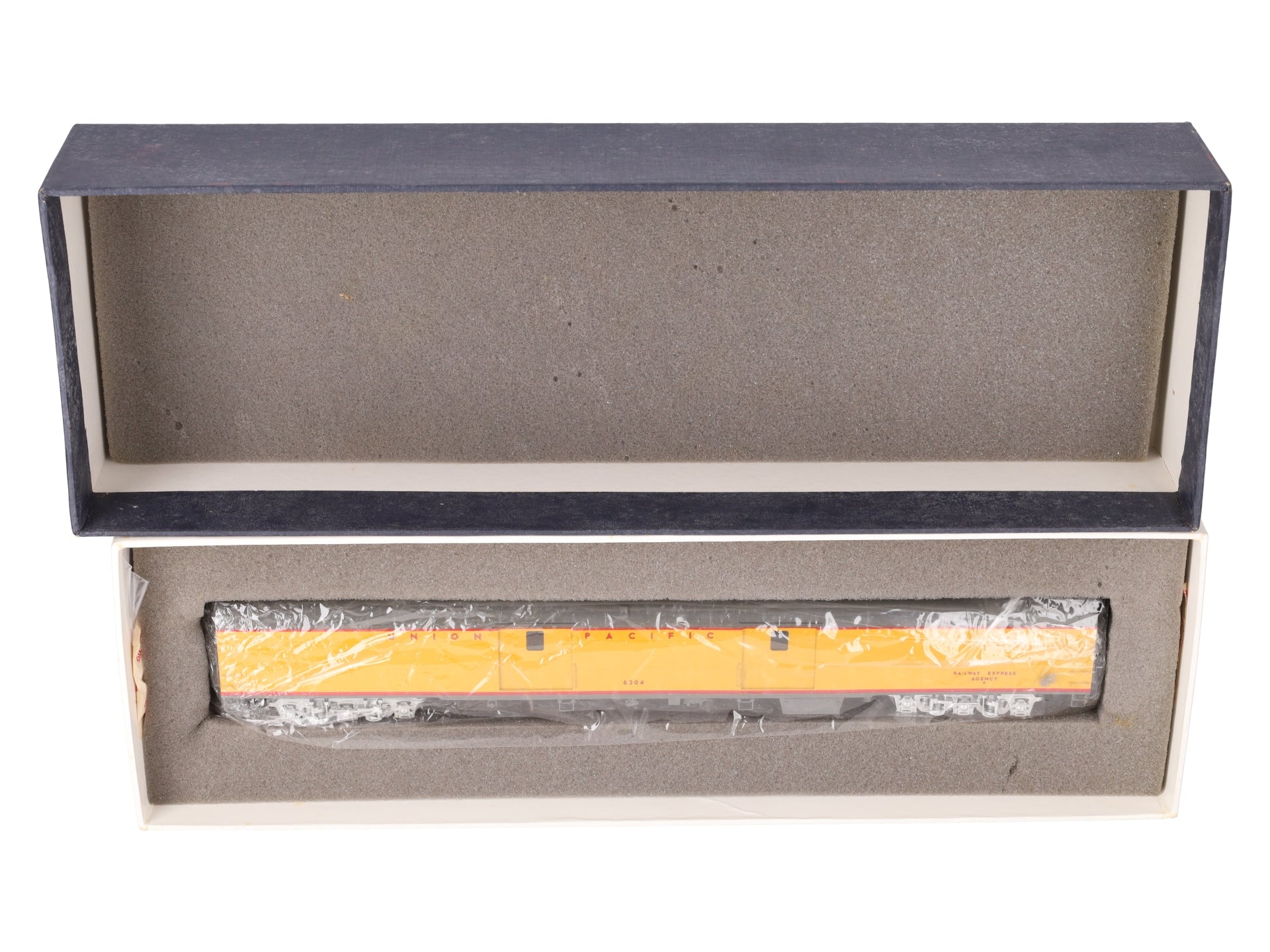 Wasatch HO Scale BRASS Union Pacific 6300-6324 Baggage Passenger Car- Painted/Box