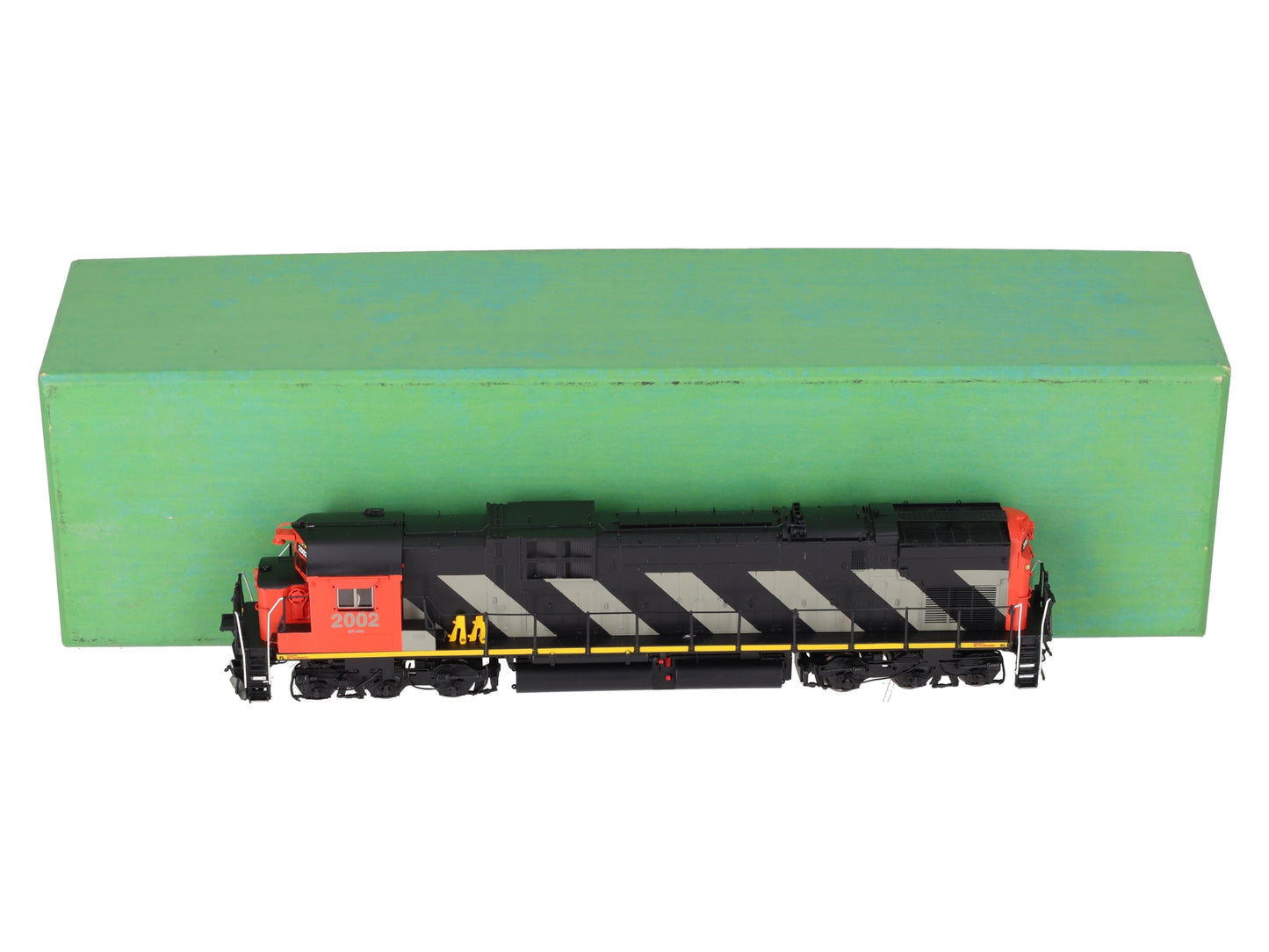 Overland 6702.1 HO BRASS CNR C630 Diesel Loco w/Lights #2002 (#22-53) - Painted LN/Box