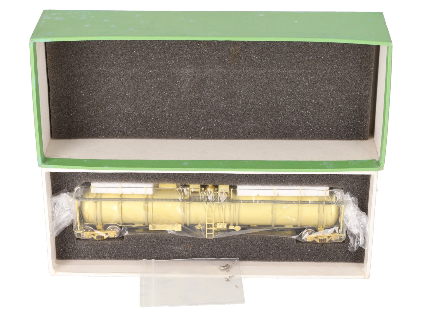 Overland 3029 HO BRASS 61' 15,000 Gallon Liquid Air Tank Car - Unpainted EX/Box