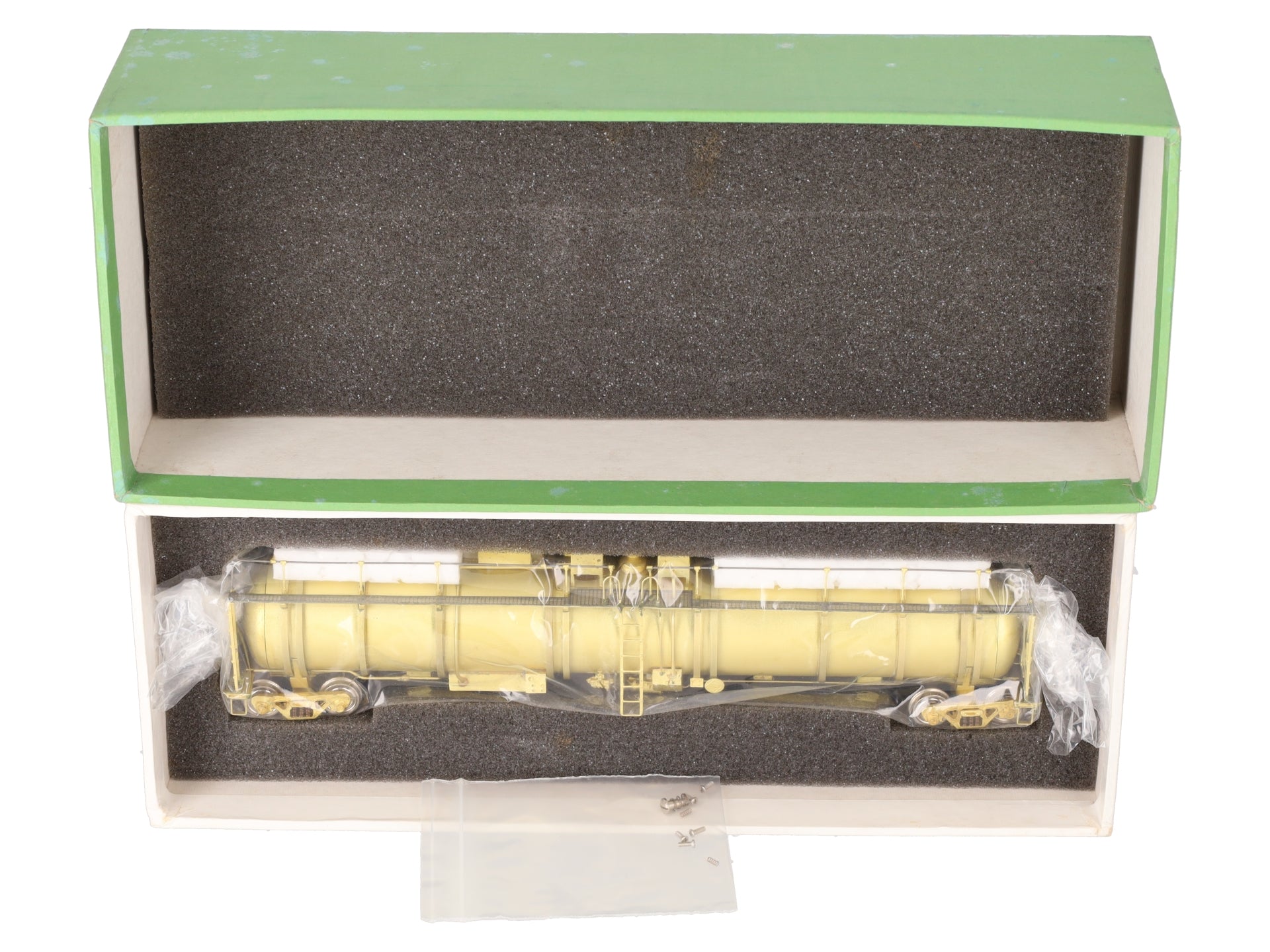 Overland 3029 HO BRASS 61' 15,000 Gallon Liquid Air Tank Car - Unpainted EX/Box
