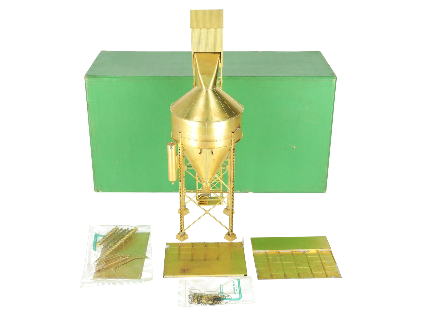 Overland 1348 HO Scale BRASS Ogle Steel Type Coaling Tower - Unpainted VG/Box