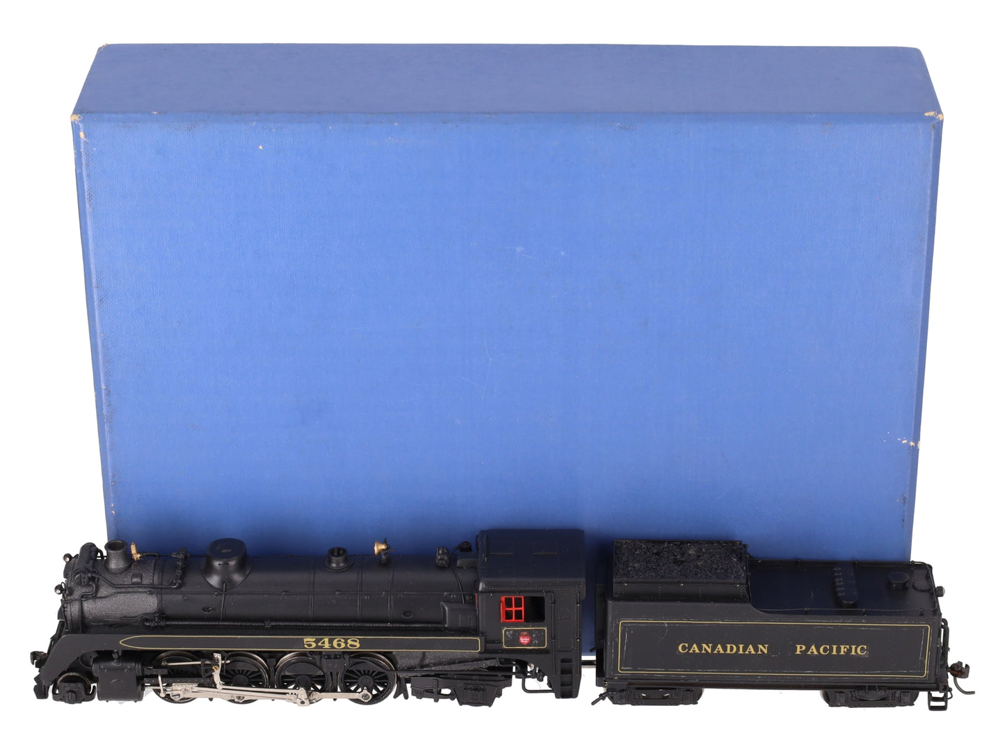 Van Hobbies 2-8-2 HO Canadian Pacific S-2 Steam Locomotive w/Tender #5468 EX/Box