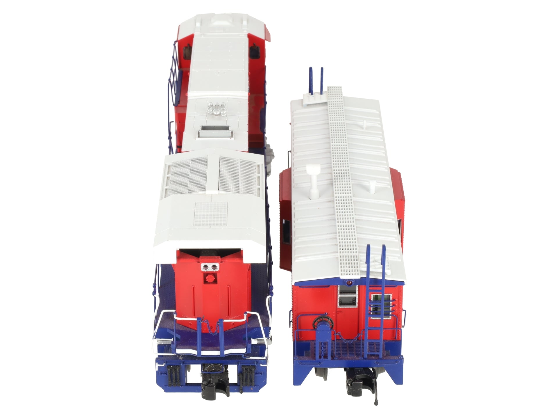 MTH 30-20799-1 O Trump/Pence Imperial Diesel Engine & Caboose Set w/ PS3 EX