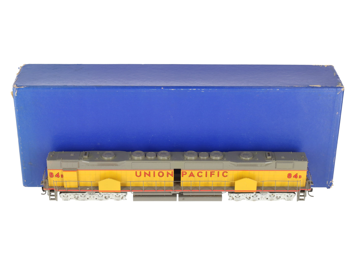 Alco Models DD-35B HO Union Pacific Powered B Unit Locomotive- Painted/Box
