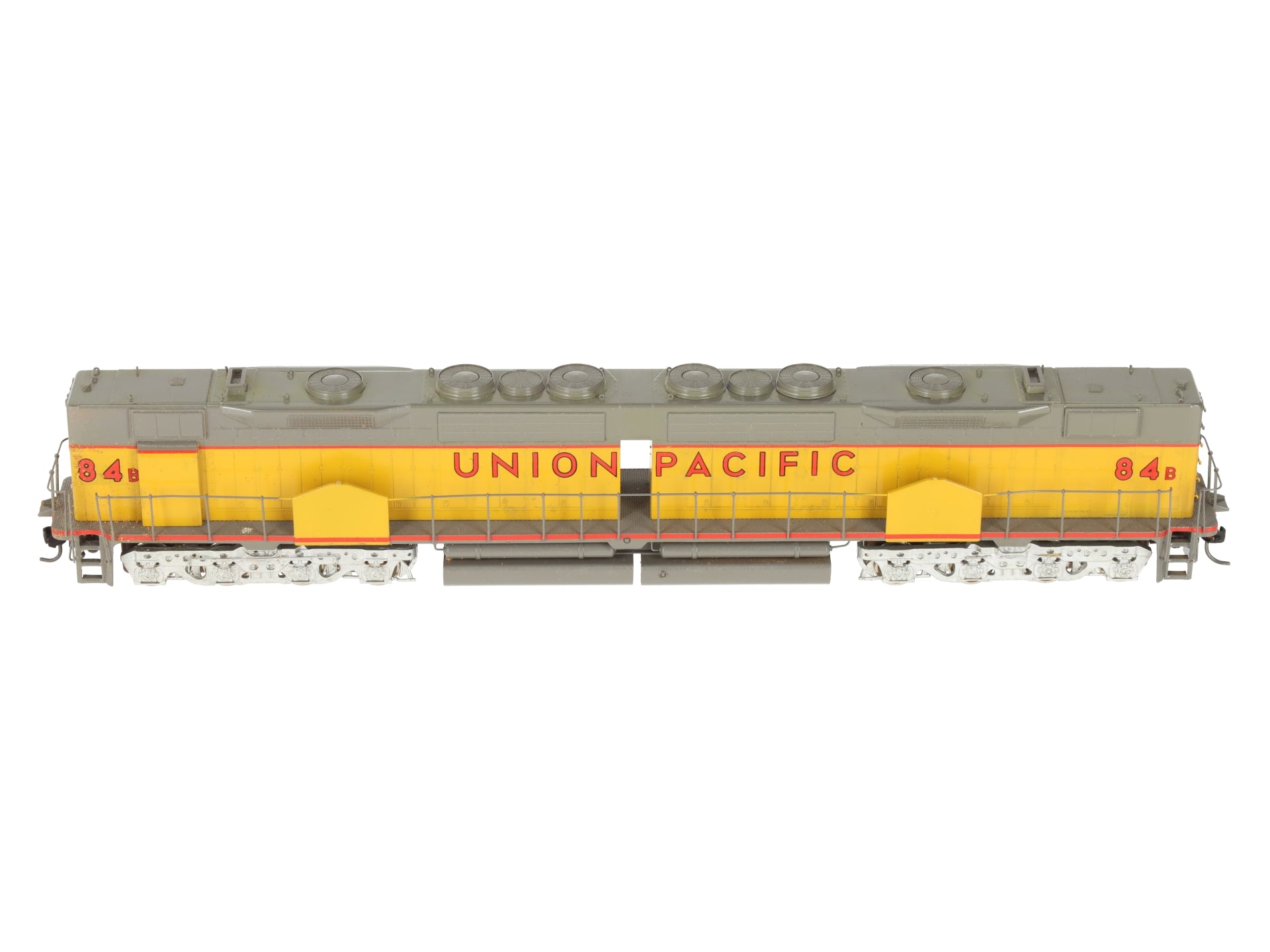Alco Models DD-35B HO Union Pacific Powered B Unit Locomotive- Painted/Box
