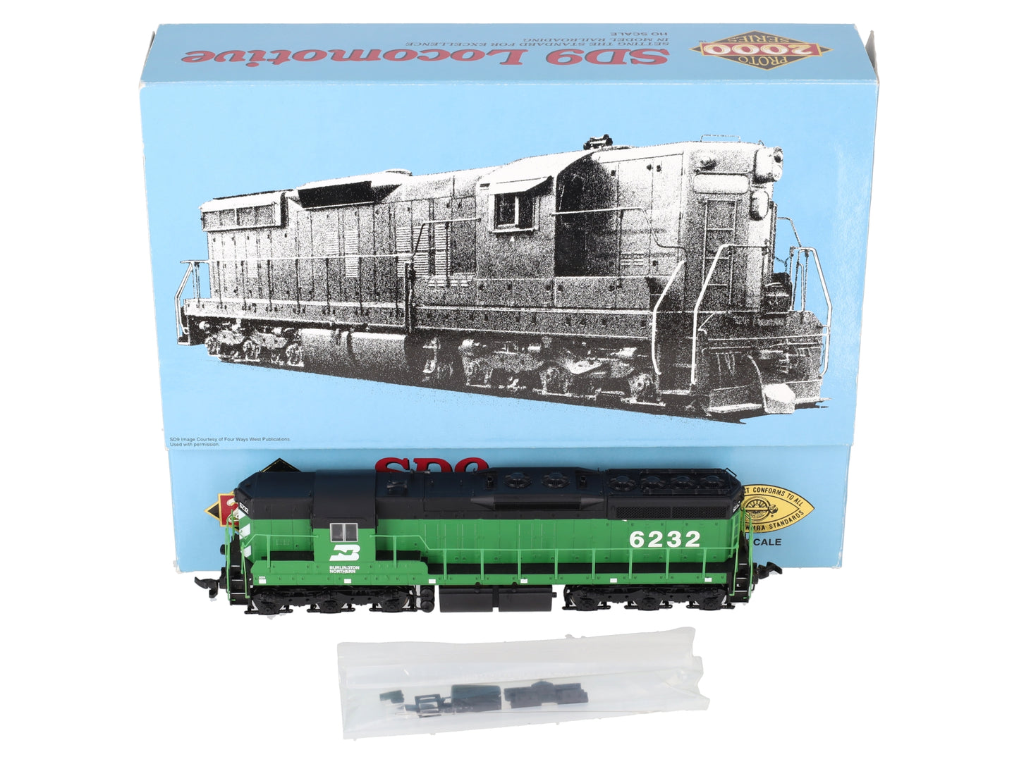 Proto 2000 21228 HO Scale BN SD9 Diesel Locomotive w/Dynamic Brakes #6232 LN/Box
