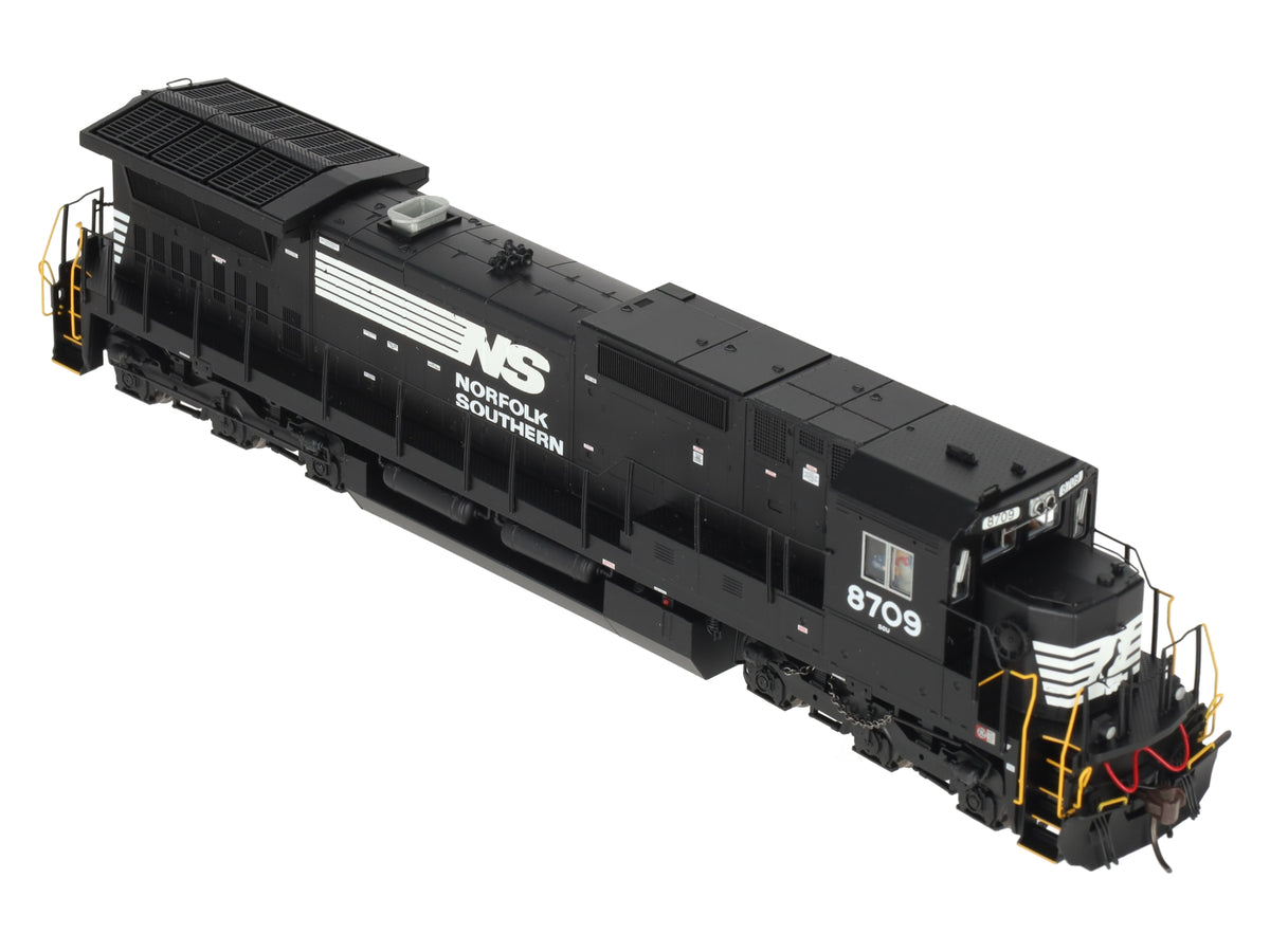 Atlas 10004213 HO Norfolk Southern Dash 8-40C Diesel Locomotive #8709 w/ DCC