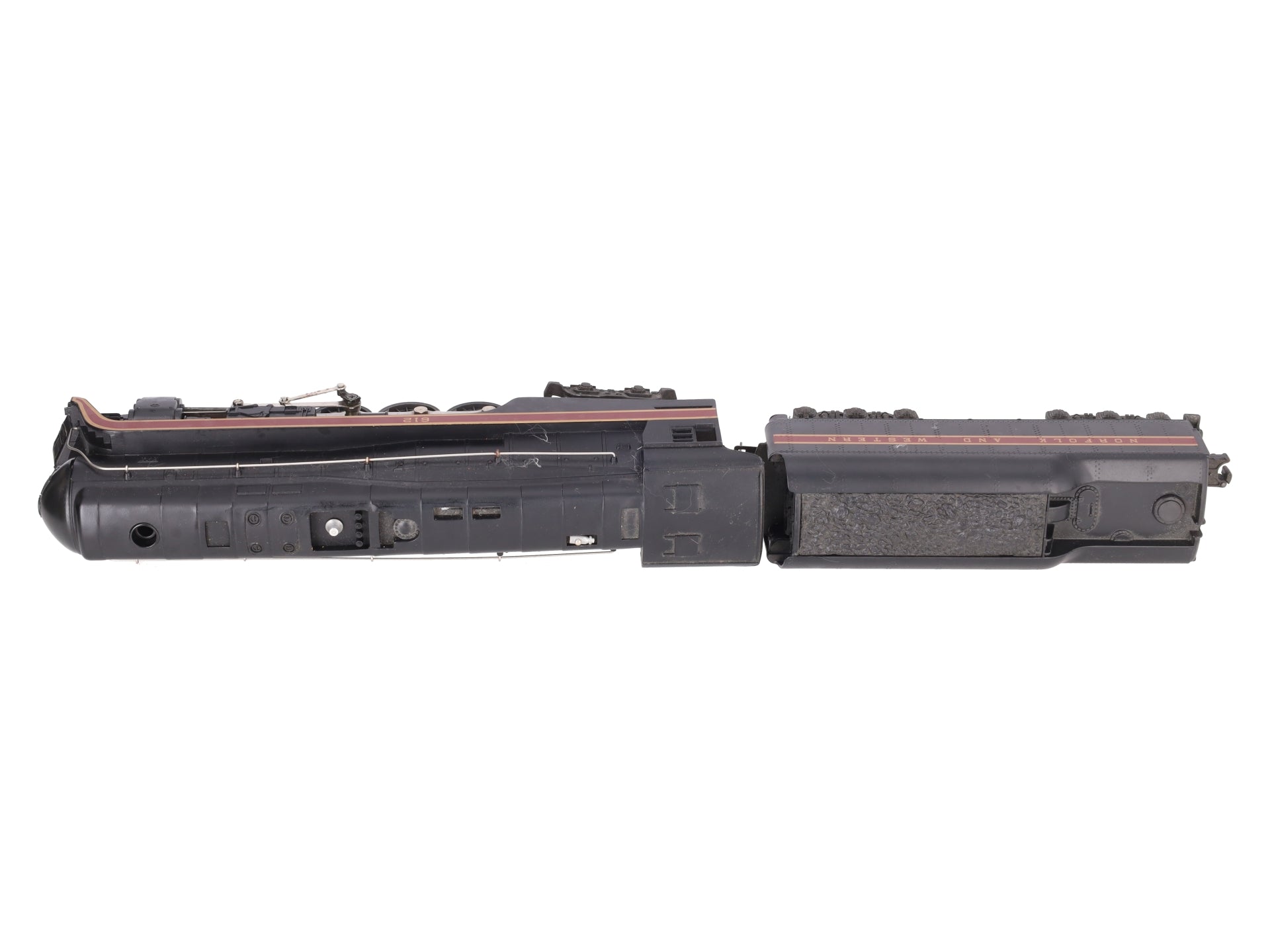 Lionel 6-18040 O N&W Diecast 4-8-4 J Class Steam Locomotive & Tender #612 EX