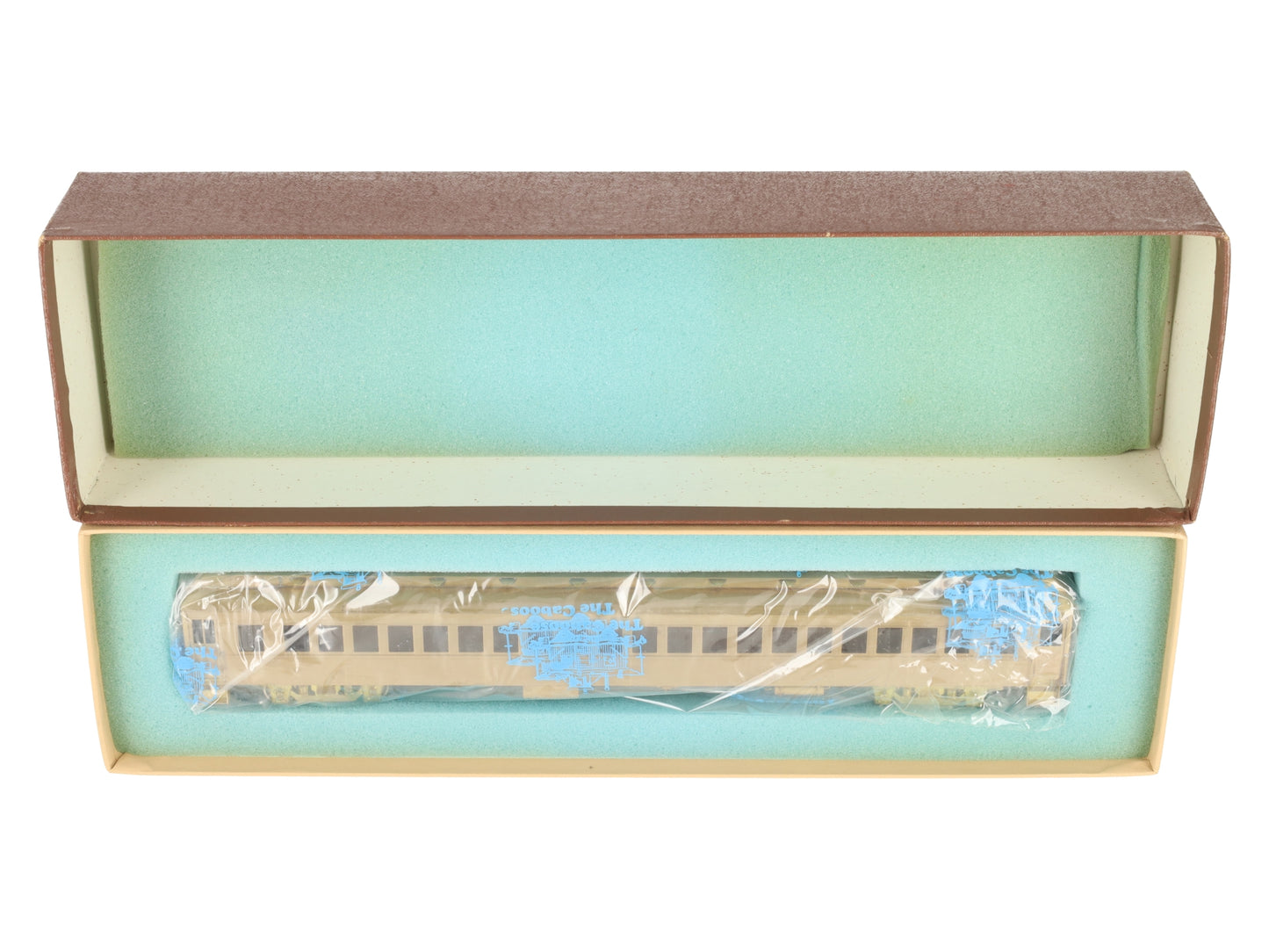 Roundhouse HO Scale BRASS New York Central Steel 80' Coach Car- Unpainted EX/Box