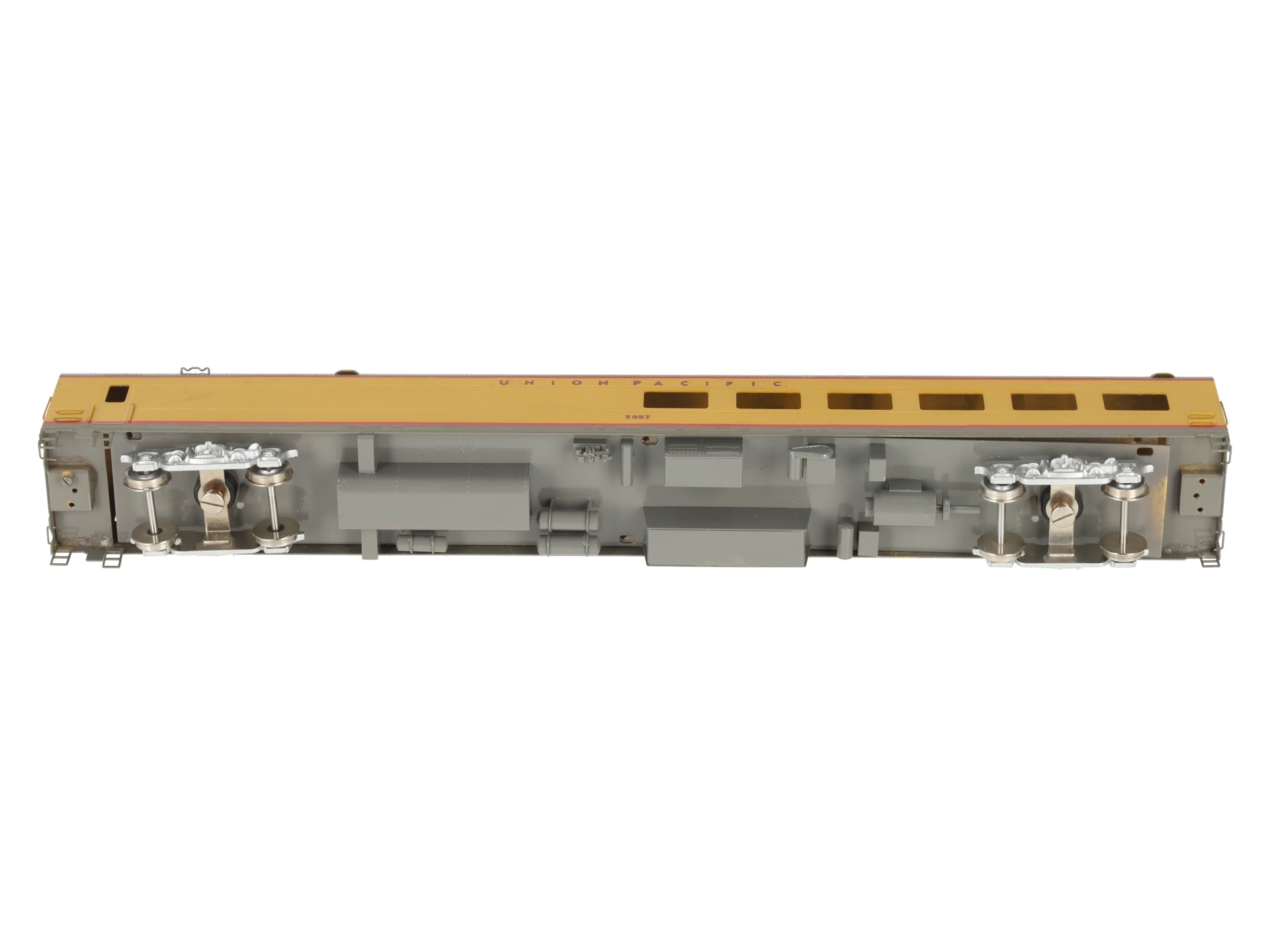 Soho 480 HO Scale Brass Union Pacific Lunch -Counter-Lounge Diner Car- Painted/Box