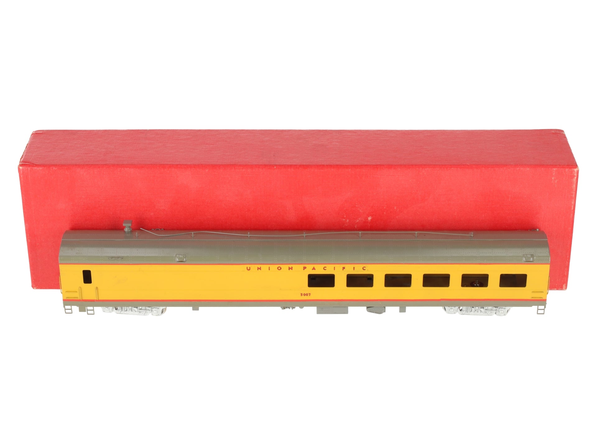 Soho 480 HO Scale Brass Union Pacific Lunch -Counter-Lounge Diner Car- Painted/Box