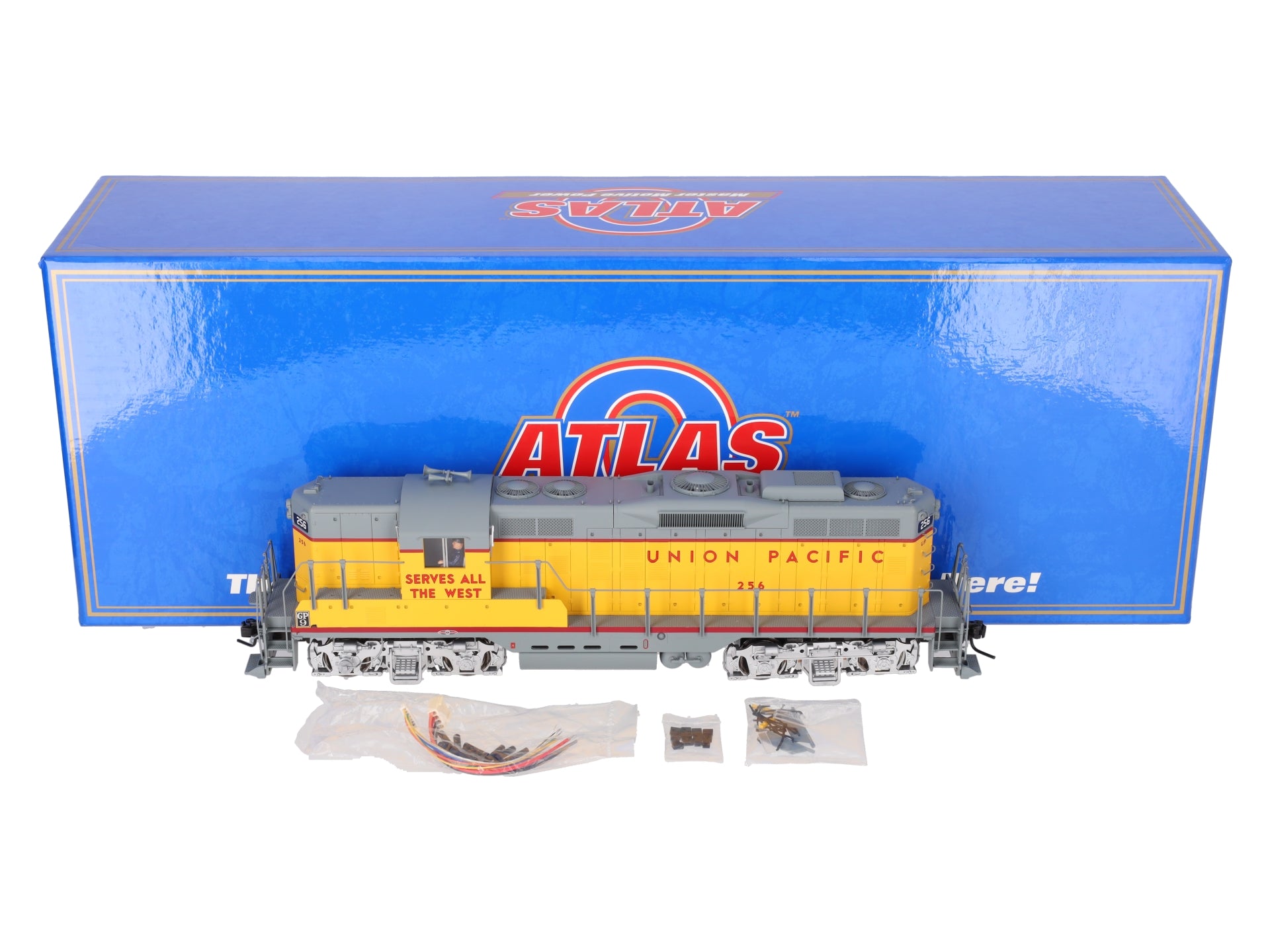 Atlas 2411-1 O Scale GP-9 Diesel Locomotive Union Pacific #256 [2 Rail] EX/Box