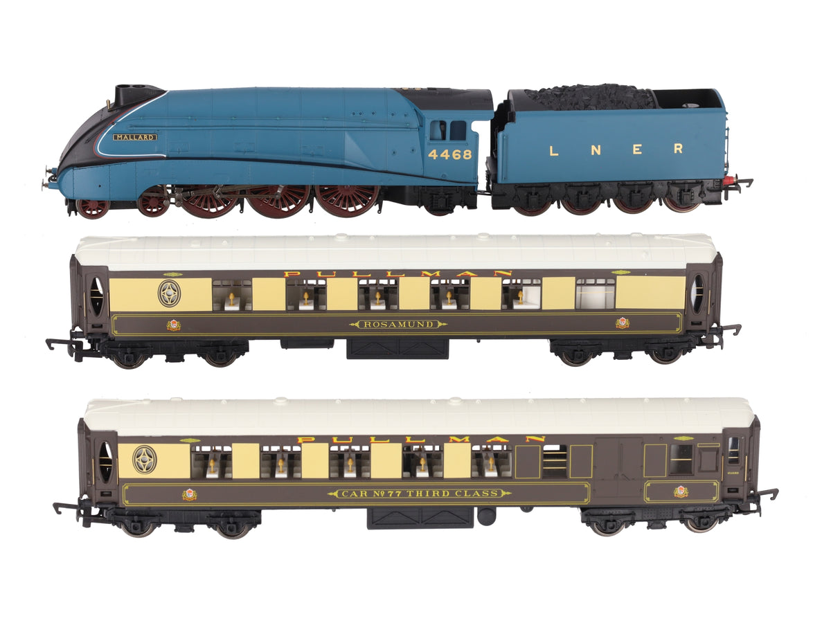 Hornby R1202 OO Mallard Pullman Train Set EX/Box