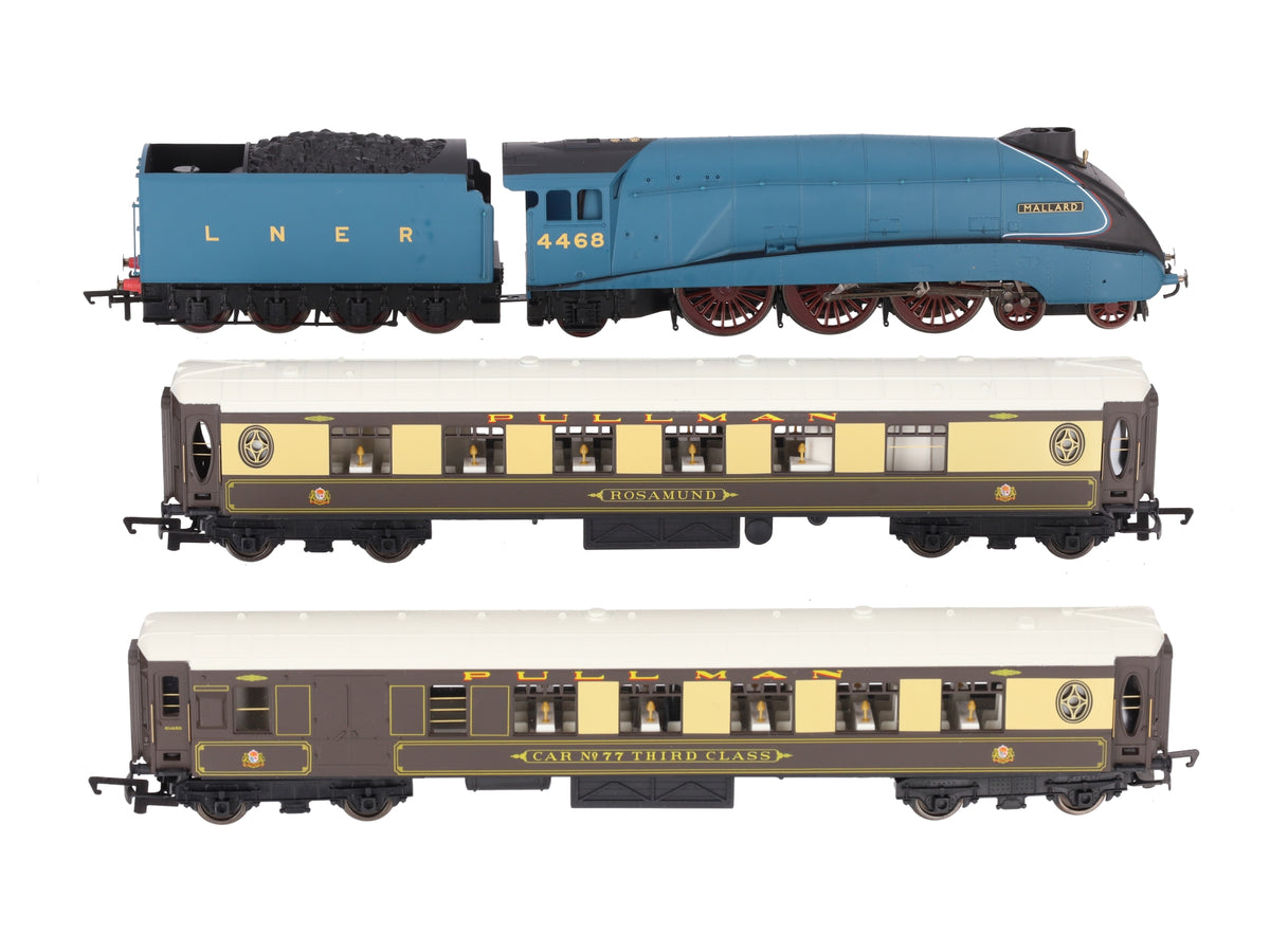 Hornby R1202 OO Mallard Pullman Train Set