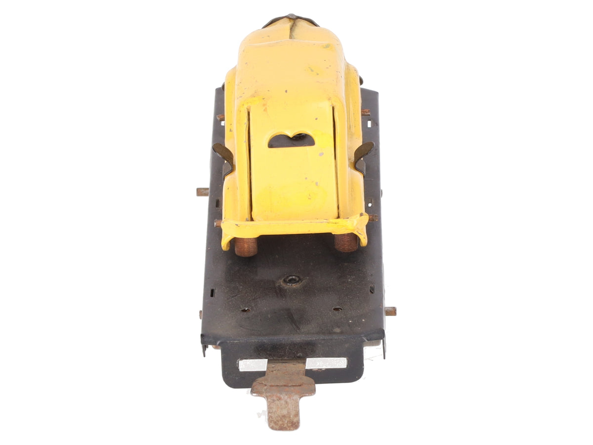 Marx 562 O Gauge Vintage Black Flatcar with Yellow Mystery Car