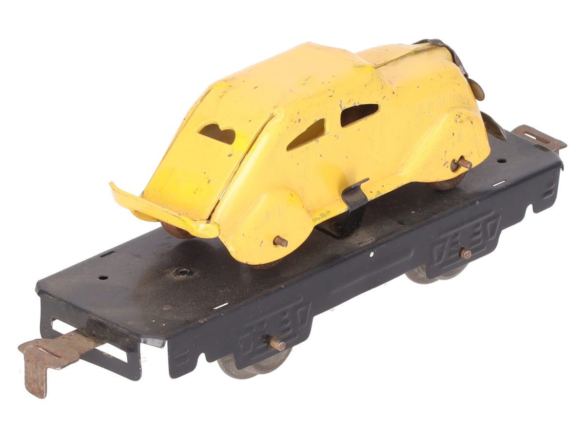 Marx 562 O Gauge Vintage Black Flatcar with Yellow Mystery Car