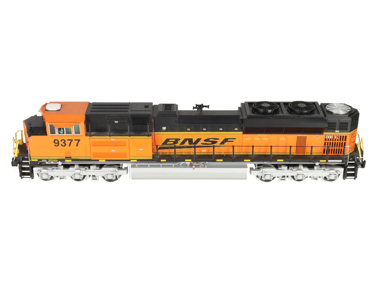 MTH 20-20426-1 O BNSF EMD SD70ACe Diesel Engine #9377 w/PS 3.0 (Hi-Rail Wheels) EX/Box