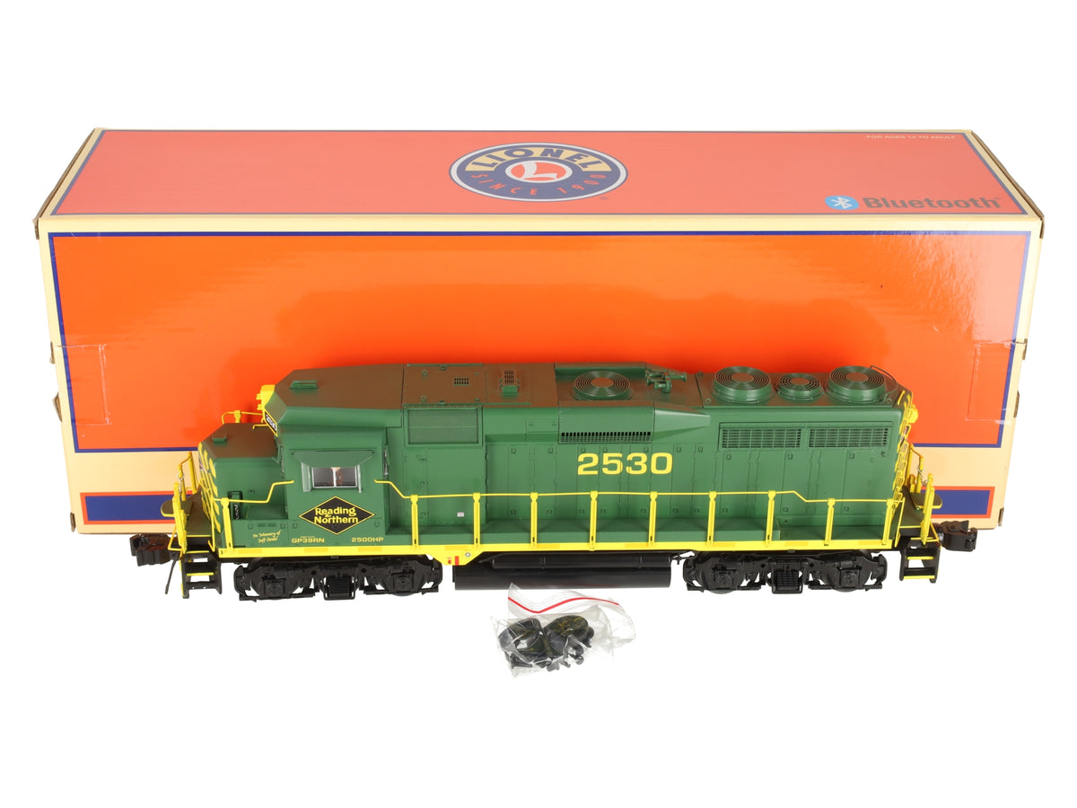 Lionel 2133481 O Gauge Reading & Northern LEGACY GP30 Diesel Locomotive #2530 EX/Box