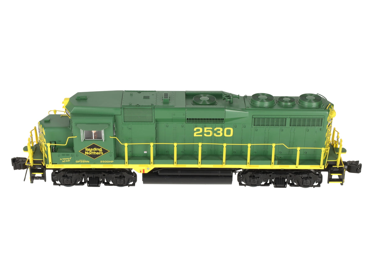 Lionel 2133481 O Gauge Reading & Northern LEGACY GP30 Diesel Locomotive #2530 EX/Box