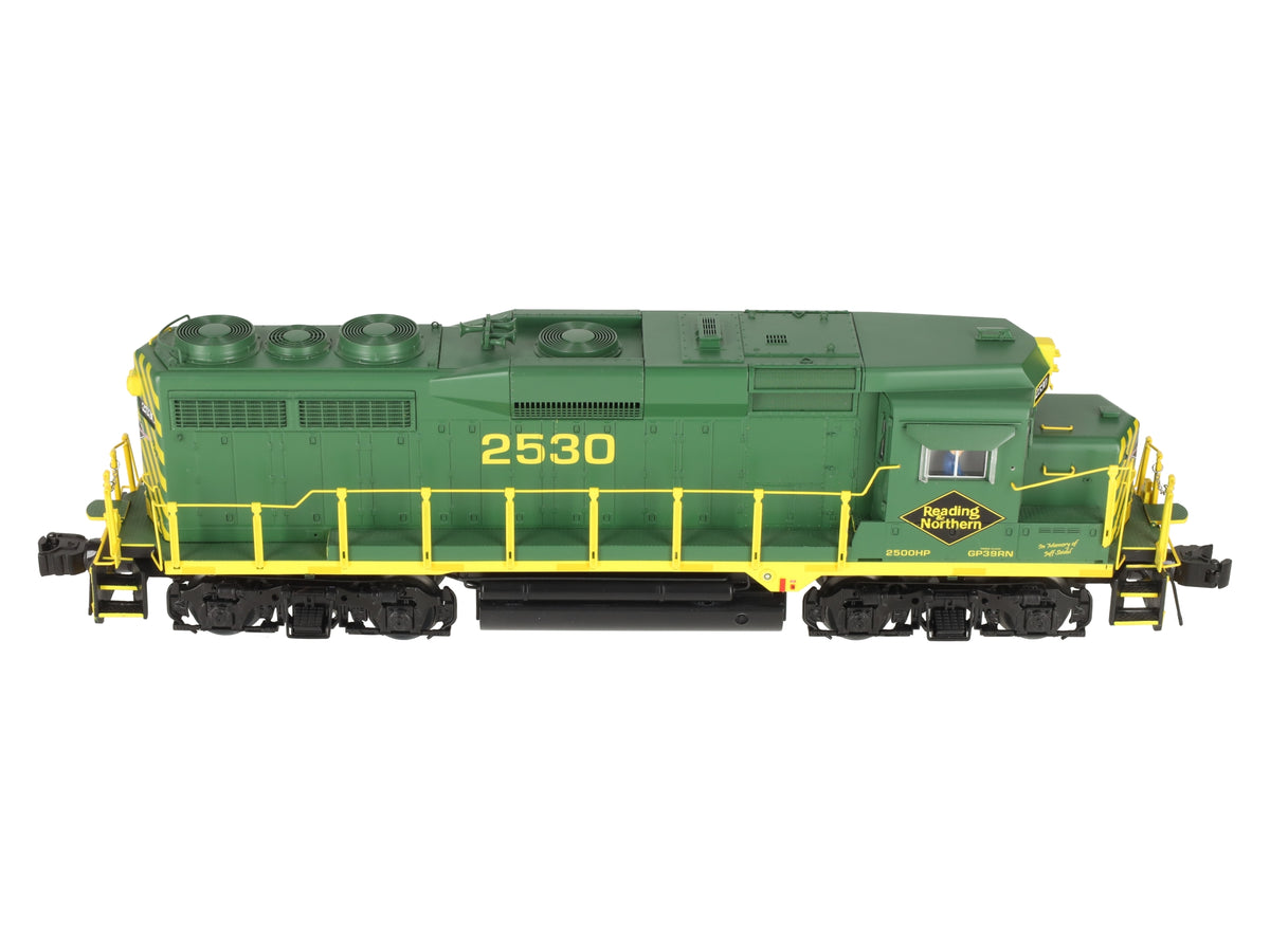 Lionel 2133481 O Gauge Reading & Northern LEGACY GP30 Diesel Locomotive #2530 EX/Box