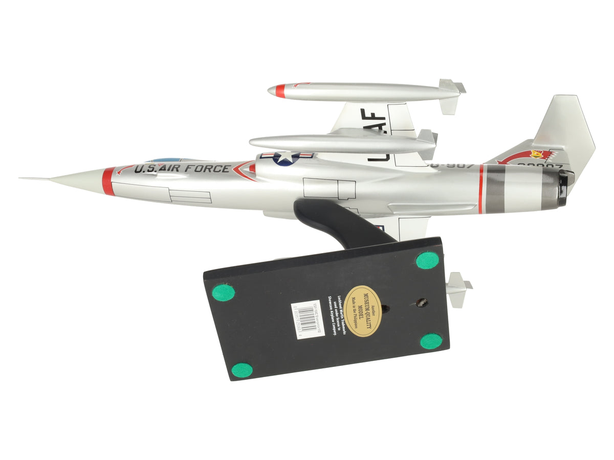 Daron Worldwide Trading ESAFO23 1:32 ES/F-104C Starfighter Aircraft w/Stand LN/Box