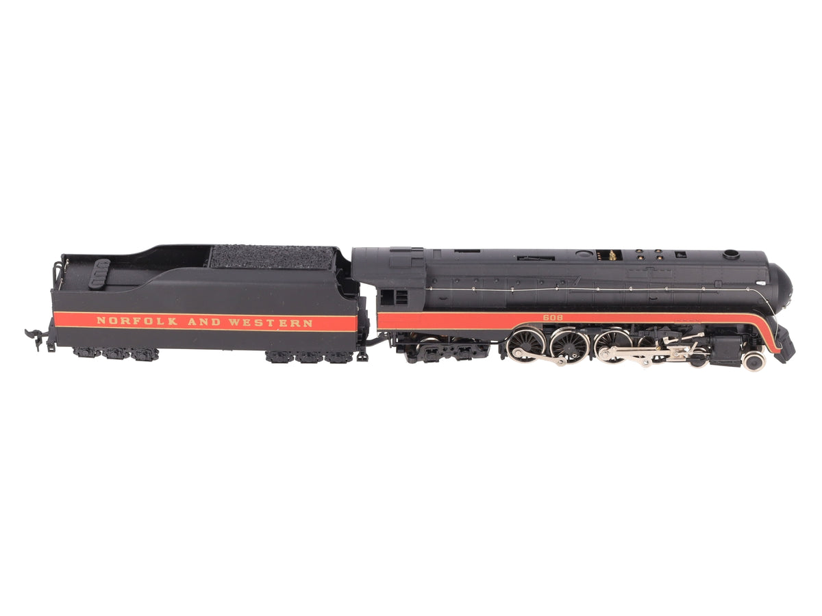 Bachmann 41-0658-A4 HO Norfolk & Western Class J Steam Locomotive & Tender EX/Box