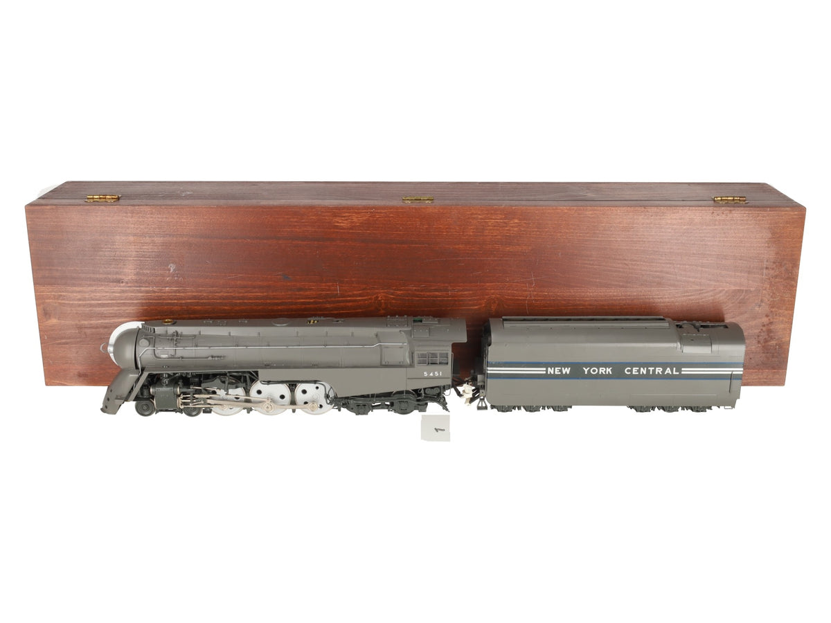 Lionel 6-18026 O BRASS NYC Smithsonian Dreyfuss Loco & Tender (2Rail) #5451- F/P EX/Box